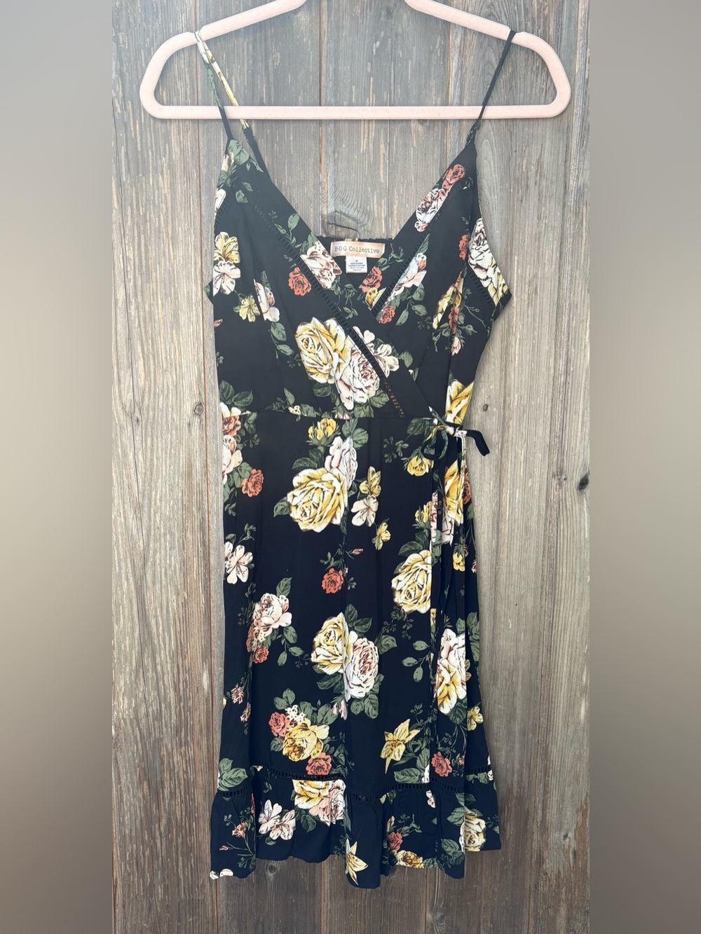 B.O.G Collective Floral Spaghetti Strap Dress Size M Ruffle Feminine Romantic